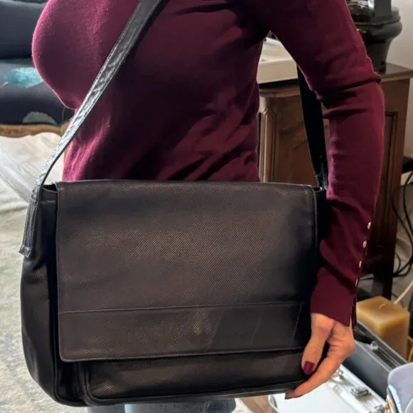 Bottega Veneta Rare Vintage Dark Navy Large Bag.